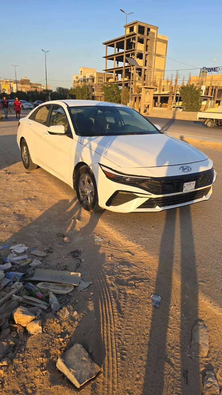 السلام عليكم  
 رمضان كريم  
سياره النتره  ٢٠٢٤  جديده 
حادثها  صفح  جاملغ بارد 
اوباب مبدل   والدوسه  راجعه  بارد 
صوره حادث موجوده

ماشيه ٥٠٠٠

بدون. رقم. //

دخول جديد 
تترقم جميع محافضات  
مكان بابل 

سعر ١٦٥
رقم 
***********
