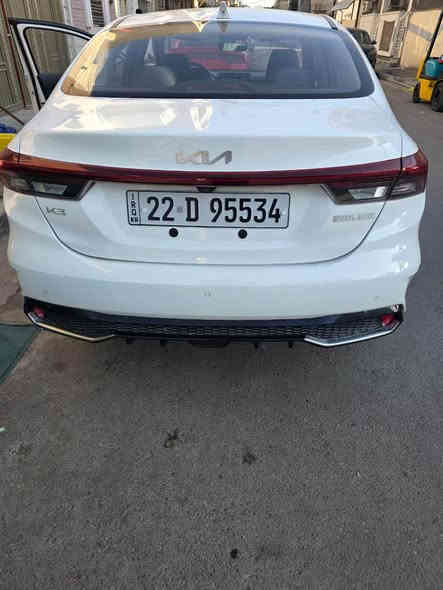 السلام عليكم كيا K3 ٢٠٢٤ خليجي ماشية ٢٩ الف  مكفولة السعر 14,300$ 
مكان السيارة الكاظمية باسمي 
هاتف ***********/*********** بغداد
