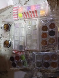 اكرلك • رموش • اصباغ