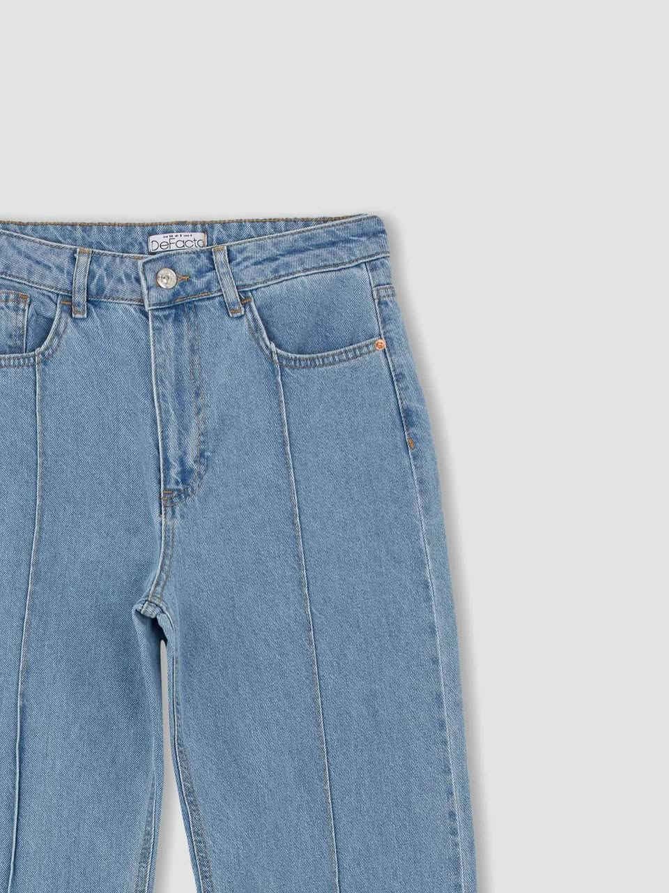 سيت كامل بنطرون +تشيرت 
قياس m


**إذا كنت صاحب هذا الإعلان وتريد حذفه لأي سبب، رجاءا أرسل رسالة إلى الدعم الفني**