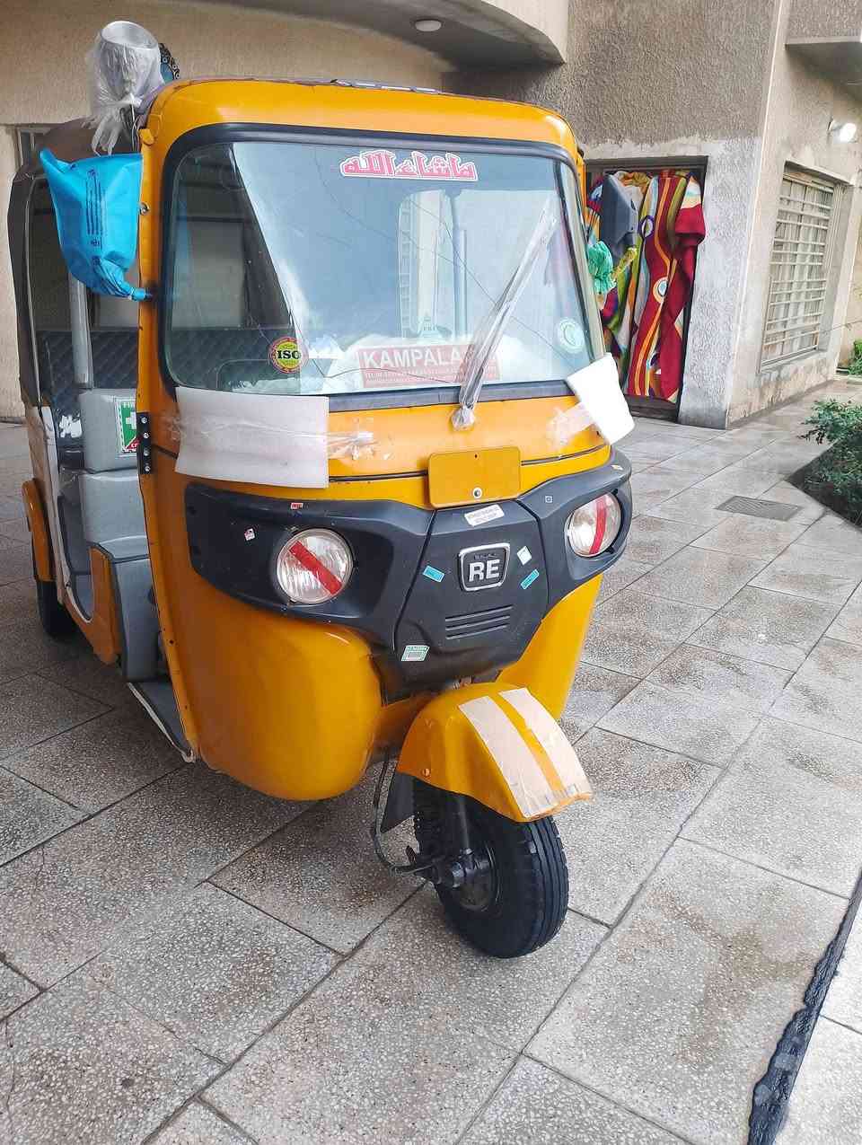 السلام عليكم شباب تك تك 2019 شهر 10 يوم 15
نضيفه ومعمره لا تنقيص ولا تبخير 
التك تك اوراق اصوليه قبل لترقيم اكفلها سرقه أو غرامه 
لايتات واشاير كلها شغاله ما ناقصها شي كبل لشارع 
السعر 4و700  
*********** اتصل وتدلل بي واتساب
