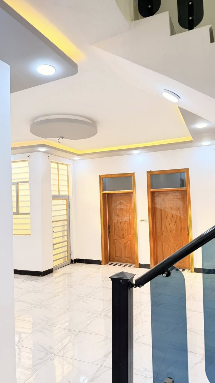 ‎للبيع دار المساحه 150متر
‎بالنجف زراعي حي ميسان 
‎قريب سكله الكرعاوي 
‎السعر بلاش بلاش 
‎بيع مستعجل57مليون  
***********
كافه الخدمات متوفره
