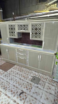 مترين ونص ٤٠٠ الف تفصال مبطن وجهين موجود توصيل ٠٧٧٤٩٢٧٠٢٨٠