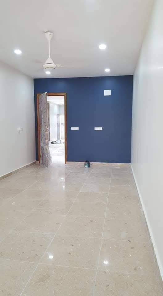 عمل كافة الديكورات والاصباغ الداخلية والخارجية  تسليم مهندس. كادر كامل من تصليخ وتشطيب . المكان الديوانية المركز. 
للاستفسار الاتصال او المراسلة
***********☎
