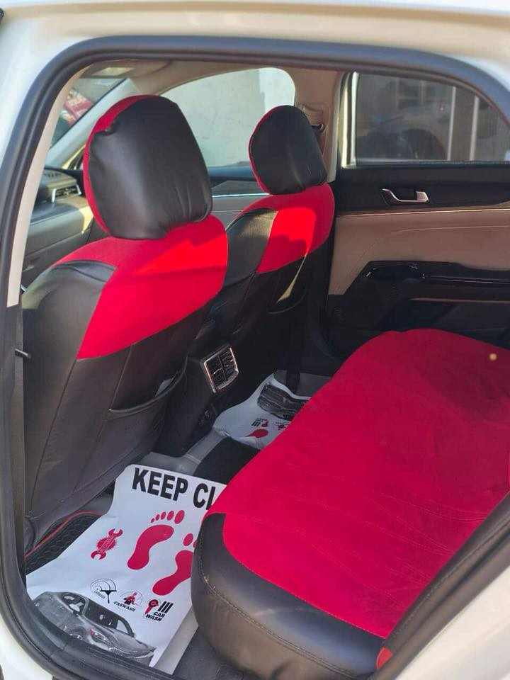 السلام عليكم 
سيارة k5 
وارد خليجي - لون ابيض 
رقم بغداد 
موديل 2021
مكفولة كفالة عامة 
مواصفات كاملة ماعدا الفتحة 
السيارة بصمة شفتات رياضي سبورت 
وضعيات رياضه ماناقصها برغي 
السعر 185 
بيع مستعجل 
عنوانها بابل - حلة 
للاتصال والاستفسار ***********
