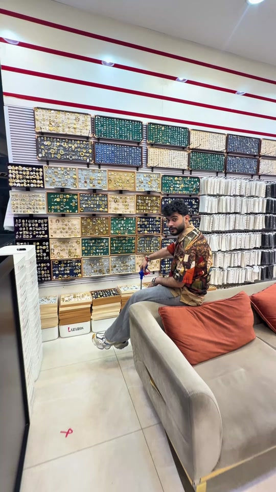 ⁨	⁨	⁨	⁨	⁨	⁨	⁨	⁨	اختيارك هو بداية نجاحك ✨ مع لازاروس… إكسسوارات جملة بتصاميم حديثة وجودة تستحقها 💎 خلّي واجهة محلك تحكي عنك 👌 أسعار منافسة | تجهيز سريع | شحن متوفر 🚚 📌 احفظ المنشور وتواصل ويانا 📞 ***********⁩ #اكسسوارات #اكسسوارات_جملة #جملة_فقط #تجار_جملة #LAZAROS مشاريع_ناجحة⁩⁩⁩⁩⁩⁩⁩⁩⁩⁩⁩⁩⁩⁩⁩⁩⁩⁩⁩
