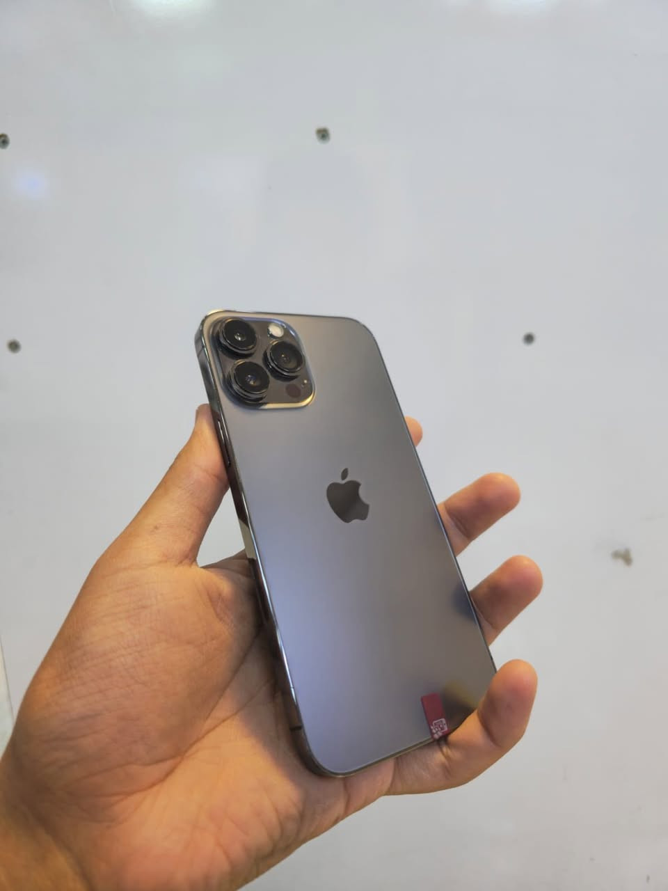 السلام عليكم ايفون 13 برو ماكس نضافه 99‎%‎ الجهاز مكفول مع ضمان 3 ايام
الذاكره :256
البطاريه: 86
السعر :645 بي مجال 
للاستفسار : *********** متواجد واتساب 
المكان : بغداد حي اور
