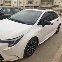 كورولا ليفين • ٢٠٢٥ • فتحة سقف