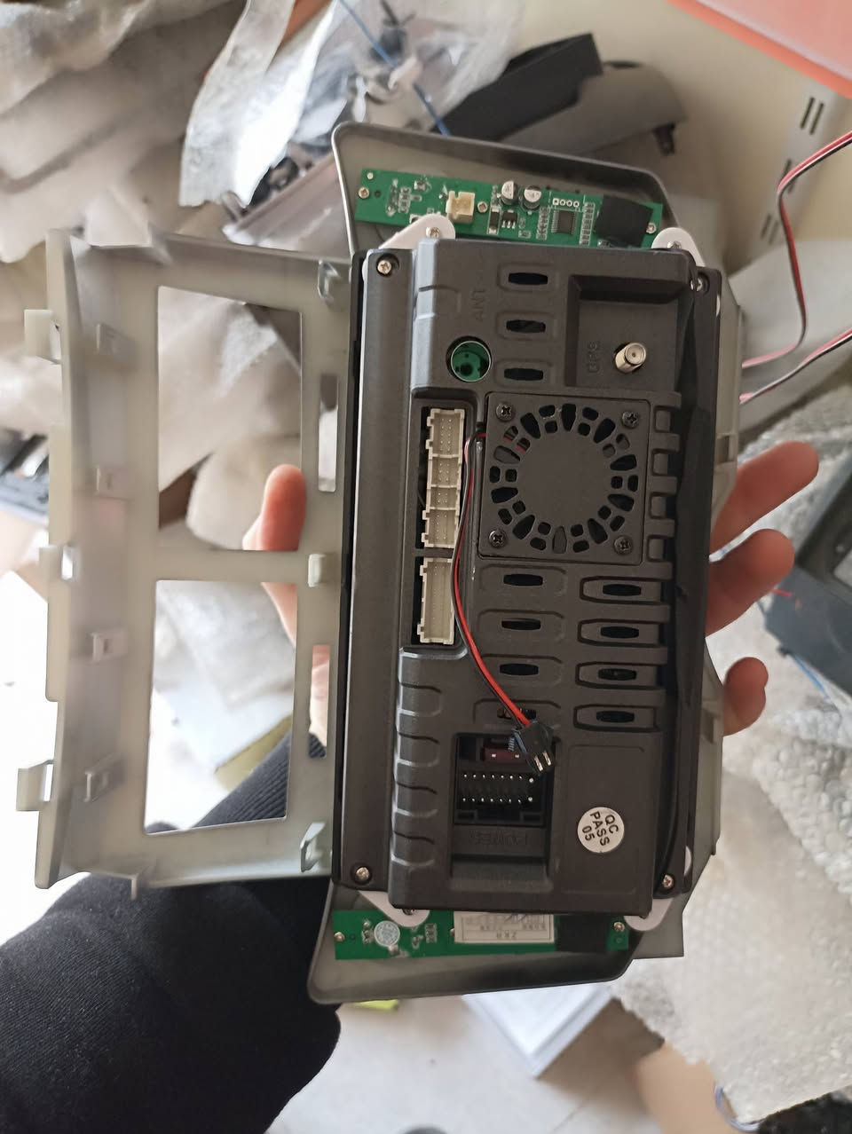 شاشه تويوتا يارس هاج باك فقط 

نظام اندرويد ذاكره 64 رام 4 كار بلي فإن تبريد حقيقي 

يوتيوب بلوثوت واي فاي كوكل خرائط انترنت 

ملحقات كامله وياها فيش على بلاد بدون تحوير 

75 الف


**إذا كنت صاحب هذا الإعلان وتريد حذفه لأي سبب، رجاءا أرسل رسالة إلى الدعم الفني**