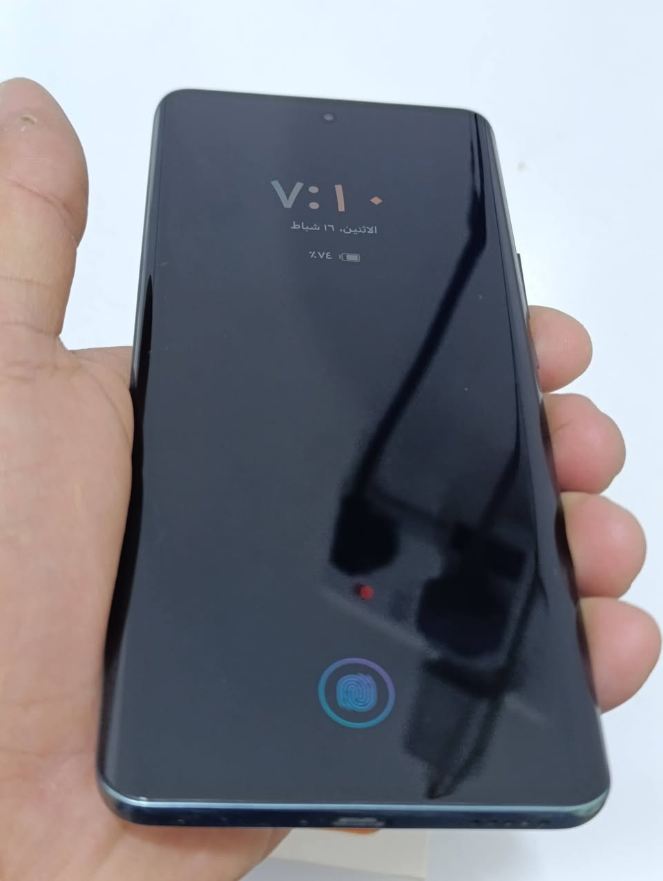 مكفول من الفتح
HONOR X9p
ملحقات كارتونه فقط 

التخزين / الرام: 256 جيجا مع 12 جيجا رام
الكاميرا: خلفية ثلاثية 108+5+2 م.ب. / امامية 16 م.ب.
الشاشة: 6.78 بوصة بدقة 1200x2652 بها ثقب صغير
نظام التشغيل: اندرويد 15
البطارية: 5800 مللي أمبير
مقاومة الماء والغبار IP53
 يدعم الهاتف التصوير بجودة الـ FHD بدقة 1080 بكسل بمعدل التقاط 30 إطار في الثانية الواحده 

كوت واسط 
سعره 230 بي مجال بسيط 
***********
