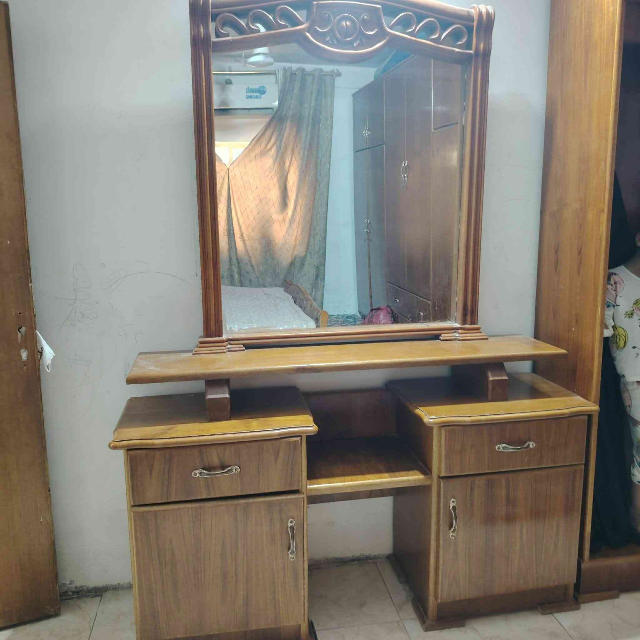 غرفه نوم صاج حطاطه ستخدام قليل مليون الشراي بتفضل خاص ديالى الخالص حي العصري


**إذا كنت صاحب هذا الإعلان وتريد حذفه لأي سبب، رجاءا أرسل رسالة إلى الدعم الفني**