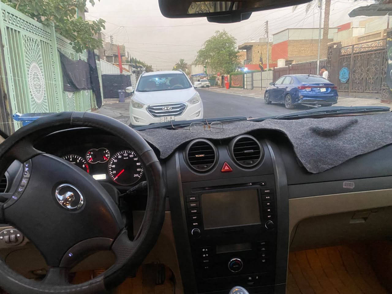 هافال موديل ٢٠١٣ سنويه باسمي رقم انكليزي مهزوزه كامله  كير ومحرك مكفولات (كير عادي)السعر ٧٢بيهة مجال بغداد حي العامل ***********
