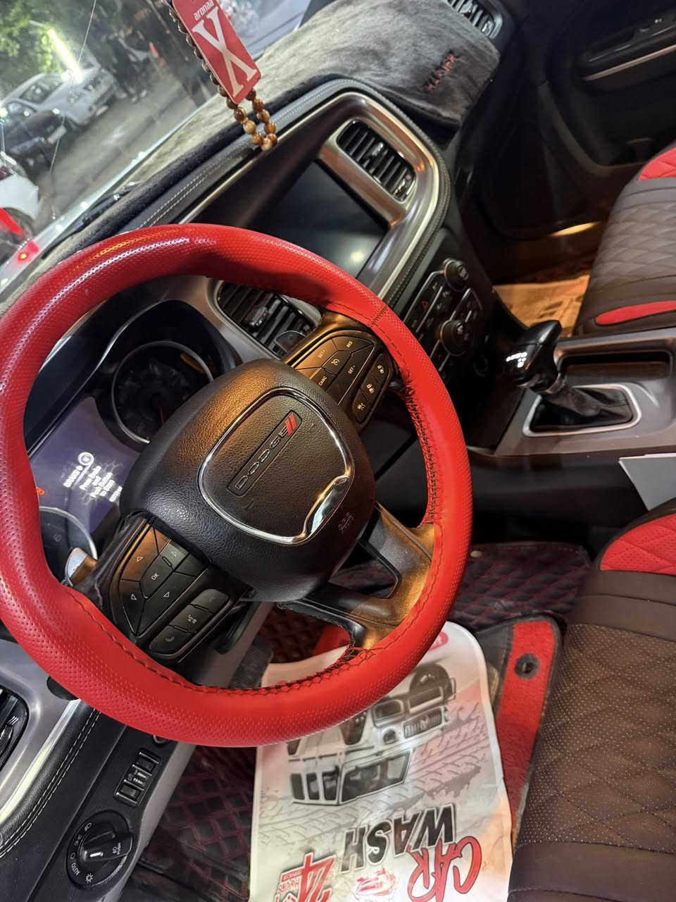 السلام عليكم اقره تفاصيل وصور قبل الاتصال رجائا دوج جارجر ارتي ماكس فول ماشيه 42 اصل محرك 5700 موديل 2022 لون سموك مواصفات المعروفه عن ارتي ماكس فول فول موصفات سيارة كير محرك كفاله وبرمجة تخم تاير جديد تراي صدر اكسل كاردن كله كفاله تبريد منظومة جديدة كهربائيات كله بلادية حادثه موضح بصور جاملغ تبديل بنيد نفسه جاملغ صبغ فقط حادثه مال امريكة سونار وصور حادث  باب خلفي كلير جاملغ هم ناشره سيارة رادارات بصمة كشنات تبريد تدفئة ستيرن كهرباء حساس خلفي كامرة شاشة كبيره شفتات ستيرن سوبر تراك باك خزن ميموري تشغيل عن بعد كلوب واحد ما بيه مشتغل عطل جاهزه للاخير بيع  رقم بغداد نكليزي سنوية بسمي هزه جديدة سعره
235 وبيه مجال مكانه بغداد البياع ***********
