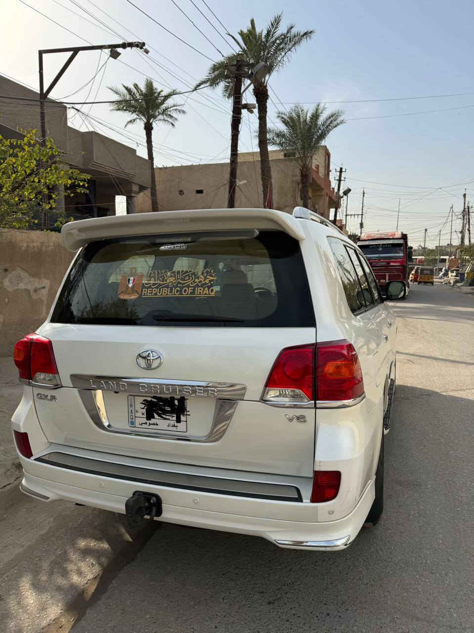 أسلام عليكم للبيع لاندكورز 2015 كفاله عامه من كلشي ماشيه 58 حقيقي شرط الفحص رقم بغداد للاستفسار 
***********
