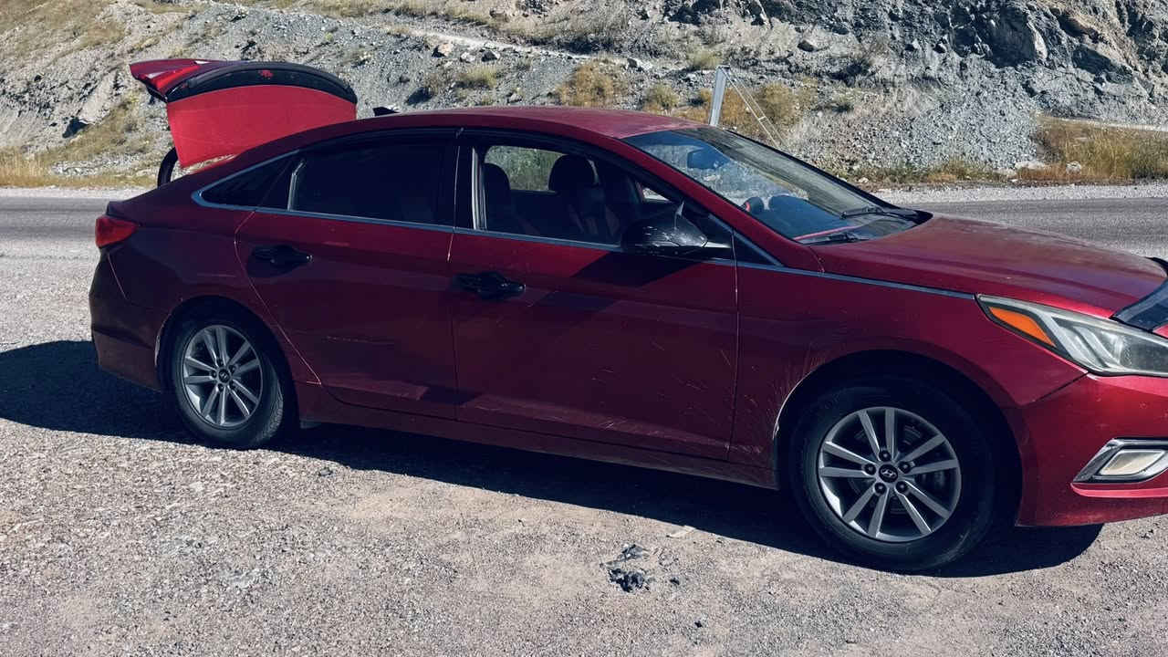 سوناتا ٢٠١٦
صبغ ٥ قطع شرط بدون دواخل  
رقم سليمانية شرط تحويل  
سعرها ٩٣ بي مجال قليل


**إذا كنت صاحب هذا الإعلان وتريد حذفه لأي سبب، رجاءا أرسل رسالة إلى الدعم الفني**