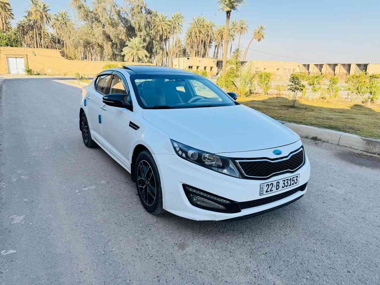 السلام عليكم سياره للبيع 
نوع كيا اوبتما خليجي مديل ٢٠١٣ اربيل دولي السياره لون ابيض السياره كفاله عامه السياره جديده وحلوه وجاهزه من كلشي من مكينه وكير وحداديه وتخم تاير مواصفات السياره فول للاخير بصمه تشغيل  بصمه ابواب كشن جلد كشن كهربائي خزن ميموري حساسات اماميه خلفيه كامره بلاديه فتحه سقف بنوراما مري شفط وغيرها من المواصفات المعروفه السياره رقم دولي سنويه وهزه وفحص جديد تريد تحويل تريد وكاله حاضر اني السياره جاهزه ما بيها نقص 
المكان   بابل 
السعر 143
الاتصال *********** حلة, بابل
