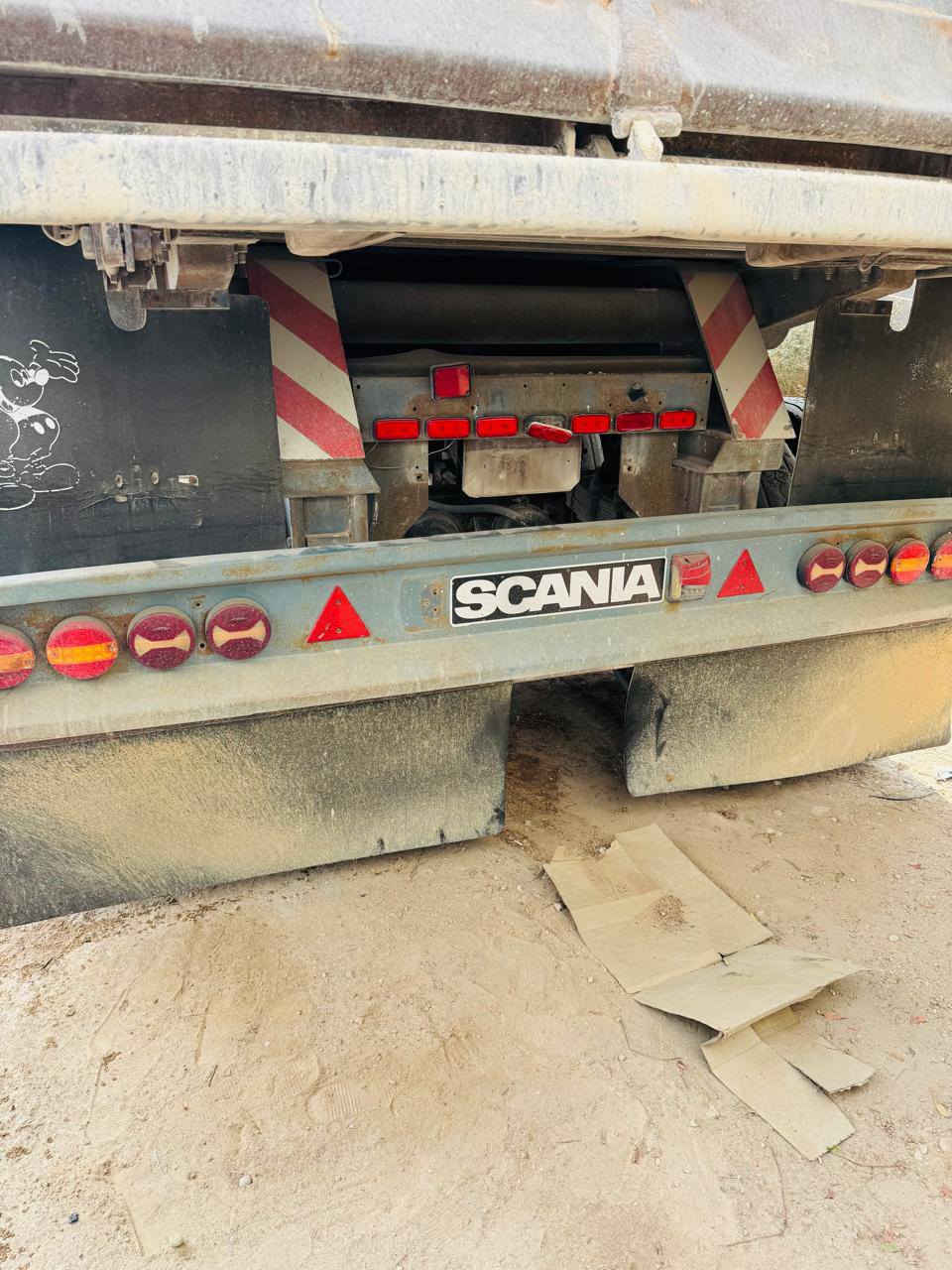 سلا عليكم عربانه البيع جوليكه مكفوله كفاله عامه على شغل موديل 2015 سعر 115بيه مجال بسيط العنوان ناصريه رقم الهاتف  ***********
