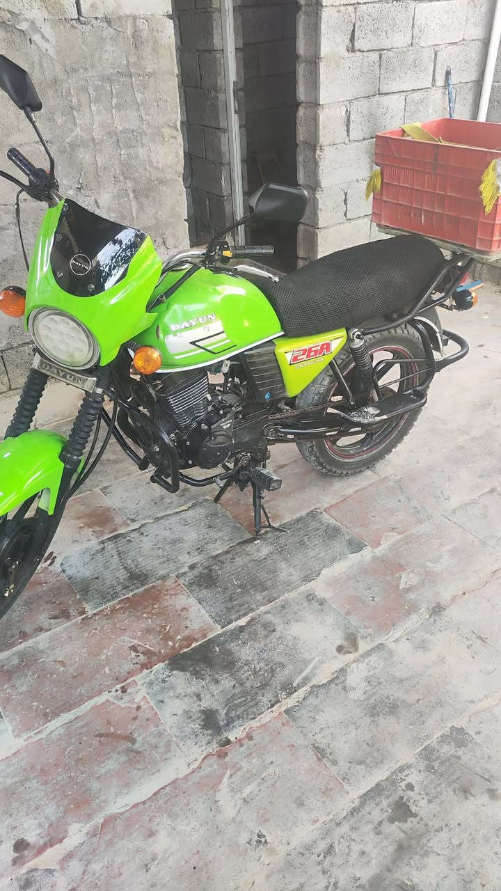 السلام عليكم دايوان 20 كامله اي نقص مابيها اوراق سكنر 1150وبيها مجال بغداد قرب بسمايه ***********
