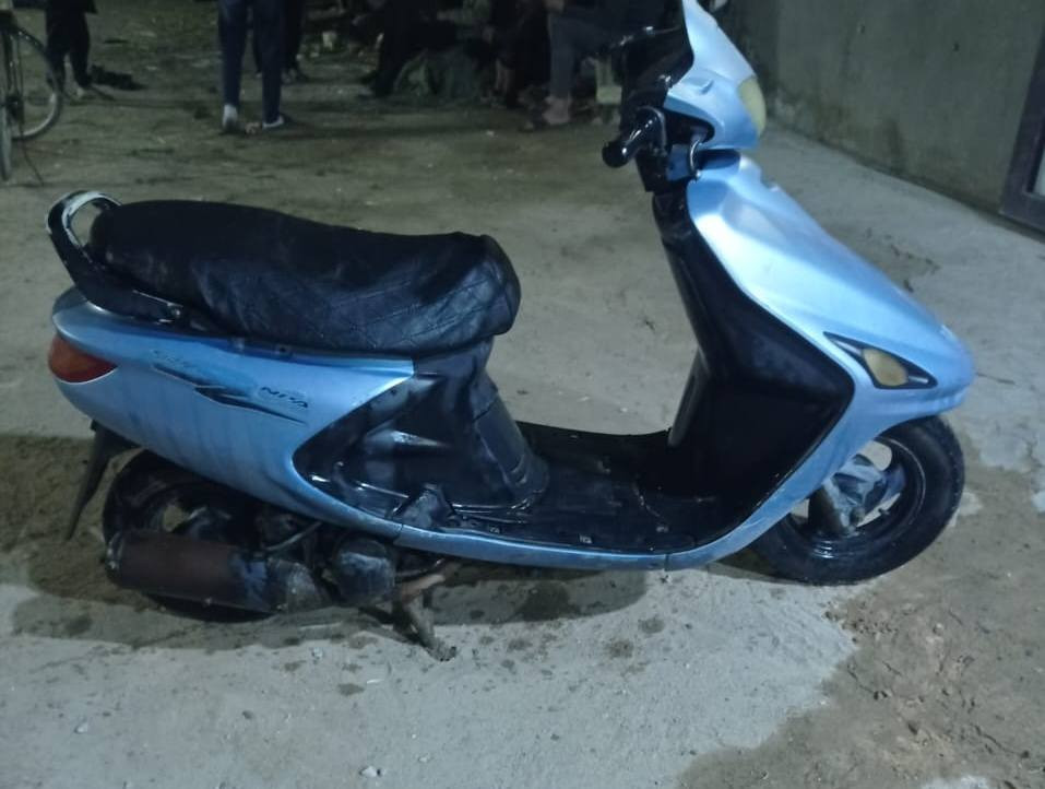 سلام عليكم فراشه فحل نضيفه للبيع طفت بعد ماتشتغل كومه حديد ب 175 وبيه مجال مكان كوفه رقمي ***********
