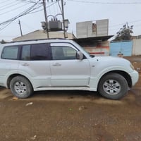 باجيرو 2007بغداد سعر 75 نظيفه كامله 07830802597