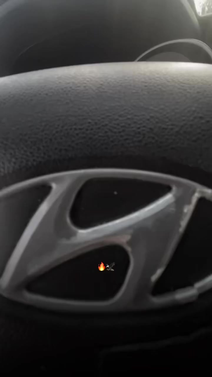 سيارة هونداي توسان للبيع مستعجل
الموديل_ ٢٠١٣
السعر ١٢٥ وبيها مجال حك الجيه 
الرقم أربيل تحويل ثاني يوم يعني مباشر 
الضرر قطعه چاملغ والبونيد طاير واكو شويه بالسقفيه 
اثر طيران البونيد والمحرك مفتوح 
بس بشرط لا صرف ولا تبخير
تايرات جديده تدفئه تبريد كهربائيات كلها شغاله 
سياره حلوه ونضيفه مال جناي وجاهزه تعال شغل وروح 

ملاحضه:٠
اخوان الي مايشتري لا يكسر بالسياره ويكوم يسولف سوالف معارض هاي السياره مال بيع ومتوازي ع فلوس وحياكم 

للاتصال على الرقم ‭٠٧٨٢ ٥٠٨ ٦٠٠٨‬
