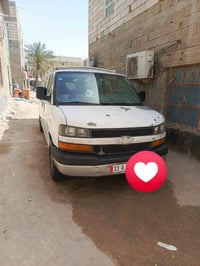 سيارة سفانة • سفانة 2009 • محرك 6100 • رقم انكليزي • سيارة للبيع • سيا...