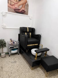 كنب • صالون
