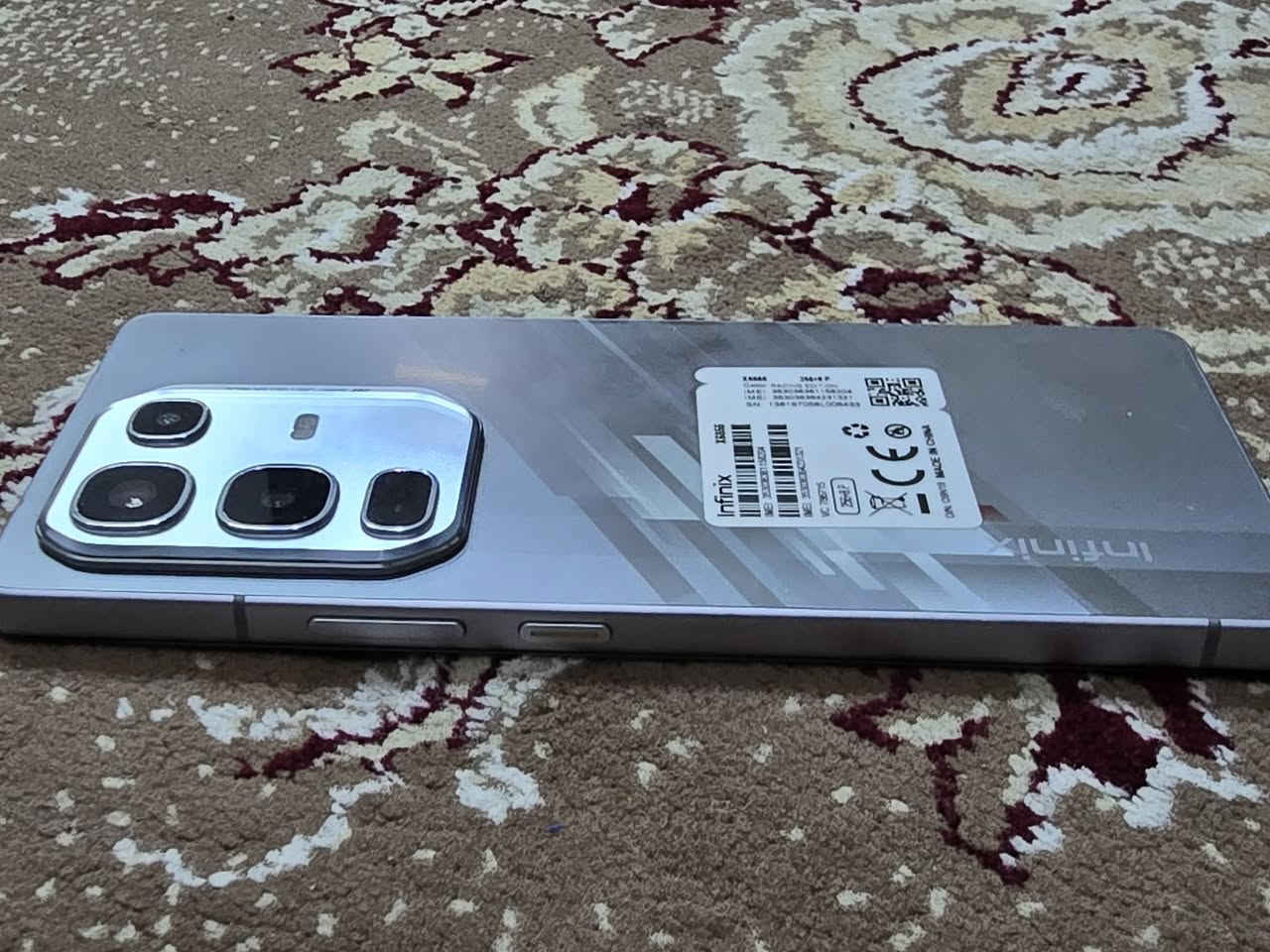 السلام عليكم

انفنـــــكس نوت 50 برؤ

الذاكرة 265

الر ام 16 

نسخه خاصه BM W

جهاز فتح كارتون فقط مستخدم يوم واحد

سعر الجهاز 265 قفل بدون عمل مع كفر ولاصقه

نظافة %100

اتصال او واتساب ***********

العنوان بغداد
