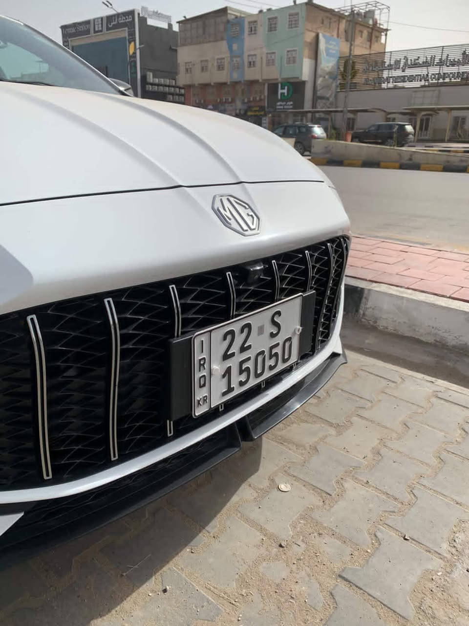 السلام عليكم شلونهم الغوالي
MG 6 GT 

المحرك 1.5تيربو 
شاشه لمس وسطيه 
كشنات رياضيه 
تبريد اتوماتيك
 بصمات بيبان
Led امامي خلفي 
حساسات امامي خلفي 
كامرات 360
اربعه انضمه قياده ايكو سبورت نورمل
مثبت سرعه 
ستيرن كهرباء 
حساس تايرات
ابل كار بلي 
تشغيل عن بعد
تبريد خلفي 
مرايه كهربائيه تسخين 
وغير من الله بعد مواصفات 
سياره كفاله عامه ماشيه 14الف جديده 
مكاني النجف الاشرف 
لتواصل او استفسار عله رقم ***********
 مكلف بنشرر!!!!! رقم بيه واتساب
بيع او مراوس حسب سياره
