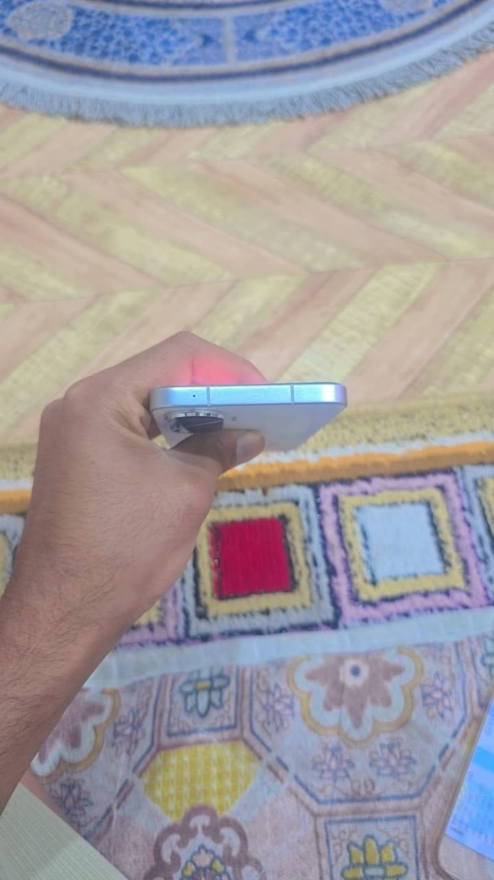 جهاز بوكو f7 وحش الالعاب بذاكره 256 والعشوائيه 12 جهاز نضيف كلش صارله عندي 3اشهر سعر الجهاز 475 الرقم ***********
