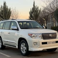 لاند كروزر • ٢٠١٣ • ١٣٧الف