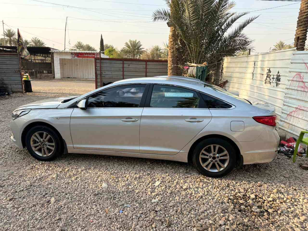 السلام عليكم ورحمة الله وبركاتة  وين اليدور كارتون  وزيرو خل يجي 
 
سوناتا طك فلين موديل 2017 اصل غااز خط واحد ادوات متوئمة  ع الشاصي طبق الاصل وين ميعجبك دك حاسبه  حته واجه مال حاسبه ادزلك مكينه دوش 2000  كارتون السياره فول نضافه اذا بيها نقص برغي ينزل من سعرها بعدها بدهن كوريا 

وكاله  ومكاتبه للمشتري

✺كصة جنطة شغل درجة اولى  باجات اقوه شغل بلسوك 
✺دخول جديد مشي قليل   
✺متومة اربيل انكليزي  شرط الحاسبة 
✺سنوية ام الفسفوره شرط اصليه    
✺مواصفات  
✺تحكم مري كهربائي +مري شفط
✺كروز نظام تثبيت سرعة 
✺غاز غاز اصل انسه الصرف شعله فول 
✺بلوتوث 
✺حساسات امامي خلفي  
✺تبريد ثلج  
✺مانع انزلاق 
✺السيارة جاهزة وبدون اي نقص كاملة على 24 حباية  تستلم بدون اي نقص اذا بيها نقص تنزل من سعرها 
✺سيارة احلى من الصور وشغلها مضبوط 
✺كير مكينة تبريد تدفئة حدادية دواخل كهربائيات كلشي جاهز
✺مكان السيارة بابل 
✺السعر ٥٦ ومحال قليل  حك الجيه فقط 
 للاستفسار الاتصال على الرقم
‏ ***********
