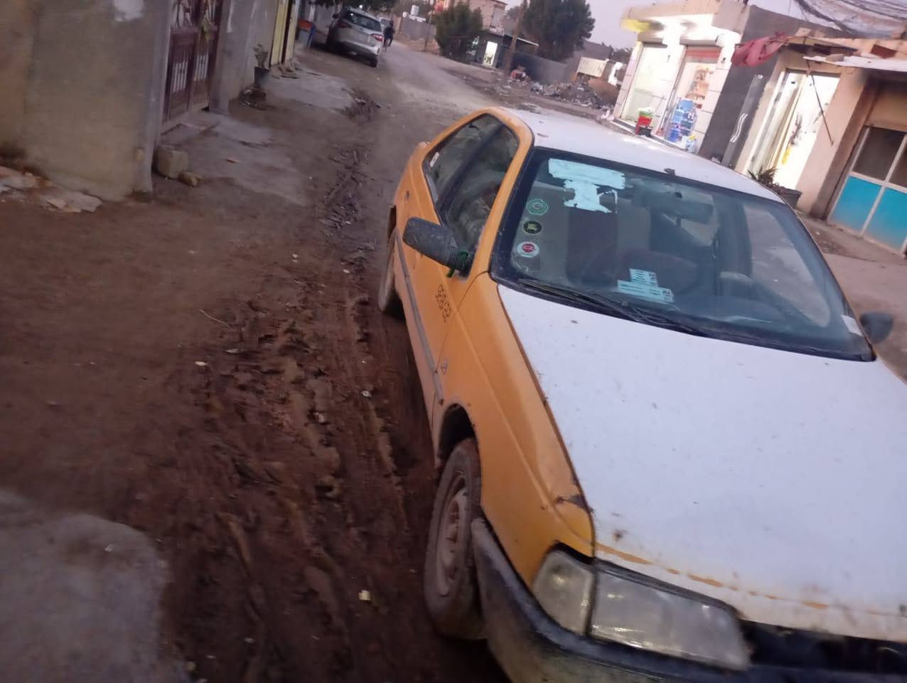 سلام عليكم بيجو روى موديل 2008سنويه عضم عاج سياره حلوه بدون تكفله سرقه وعشاير راعي سعر 12وبيه مجال مكان حله كير نضيف مكينه اكسن نضيف بس بي بوربرين كايم  حلوه حداديه نص عمر بس عايزه دعاميه ولايت تك واحد ***********
