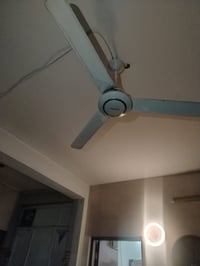 ١٠ • خاص • عنوان