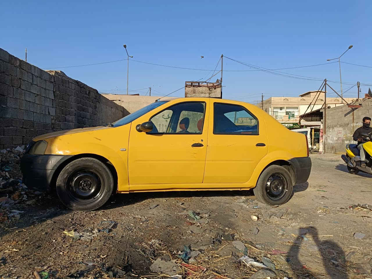 للبيع رينو 2010 رقم نكليزي تحويل ثاني يوم سيارة بلادية مكينة كير خير من الله صدر جديد تبريد ثلج سيارة تخم تاير خير من الله كبل للشارع مصفرة هيئة وغرامات تحويل ثاني يوم السعر 33 وبيها مجال الهاتف ***********

