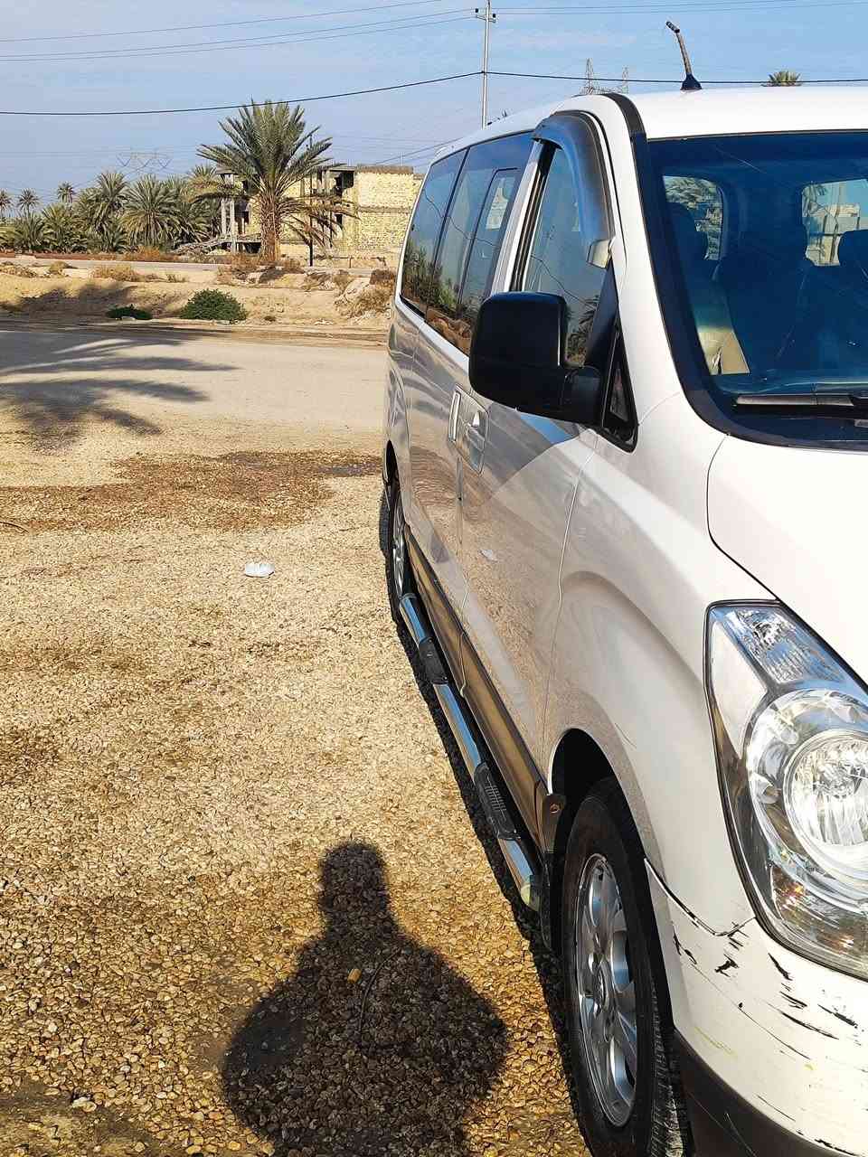 ستاركس  كلشي بيه بلادي  موديل 2016 سياره خير من الله معدل حداديه ما مشتغلين بيه ولا فاره ويله بكراج مجرد ستخدام منزلي 
لمكان كربلاء طوريج 
لسعر 190
لرقم***********
***********
