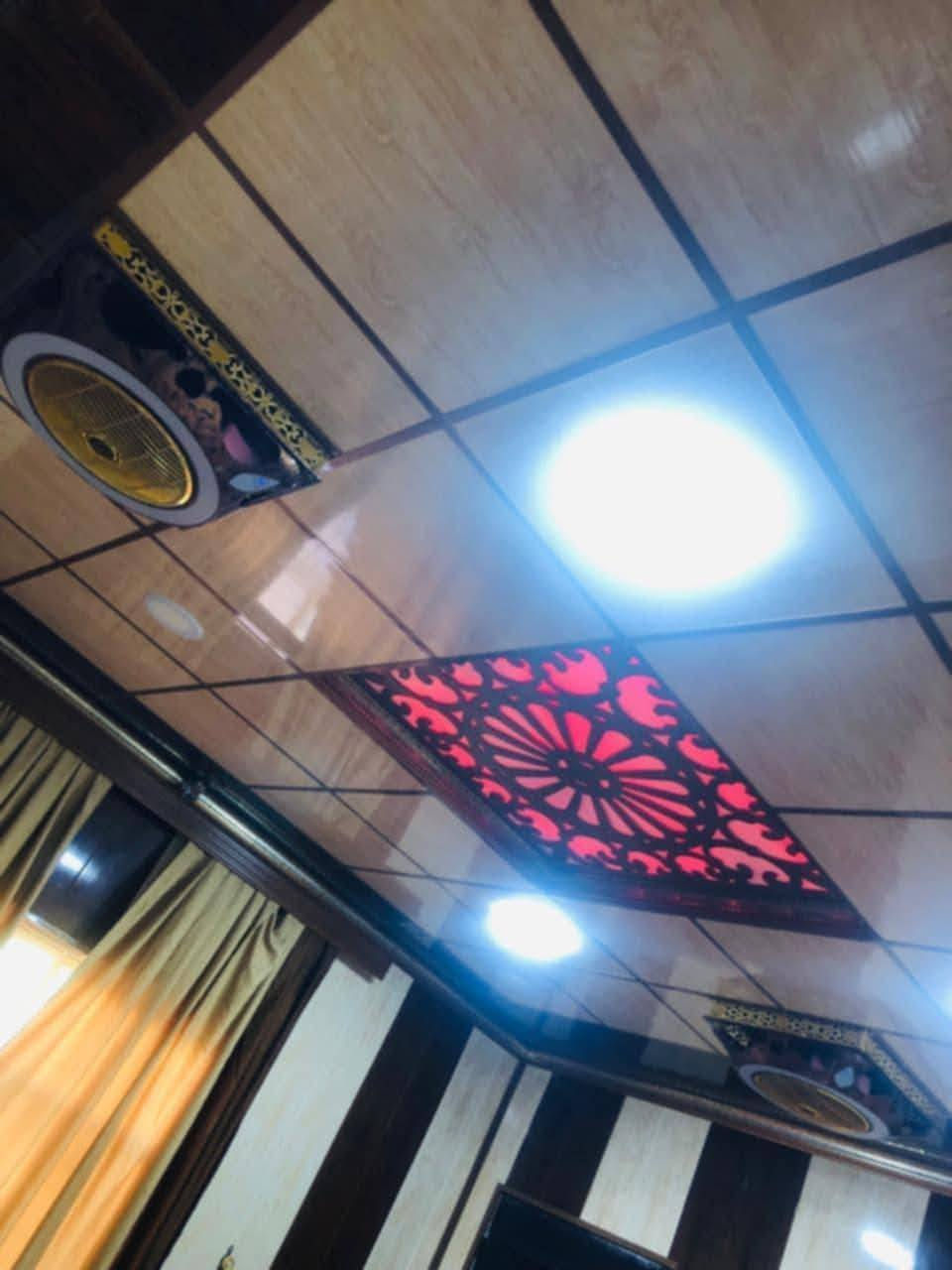 دار للـبيع طـابقـين في خانـقين 7نيـسان راپـرين مقابل اسواق بـياره(الطابق الثاني مفصول عن الاول.. يعني درج خارجي بره البيت)
بـيت ركن مساحه البيت 200 متر مربع
بيت نضيف جداً مثل ما موضح بالصور
واجهه 10 والنزال 20
للاستفسار اكثر الاتصال عبر الرقم 
***********
***********
