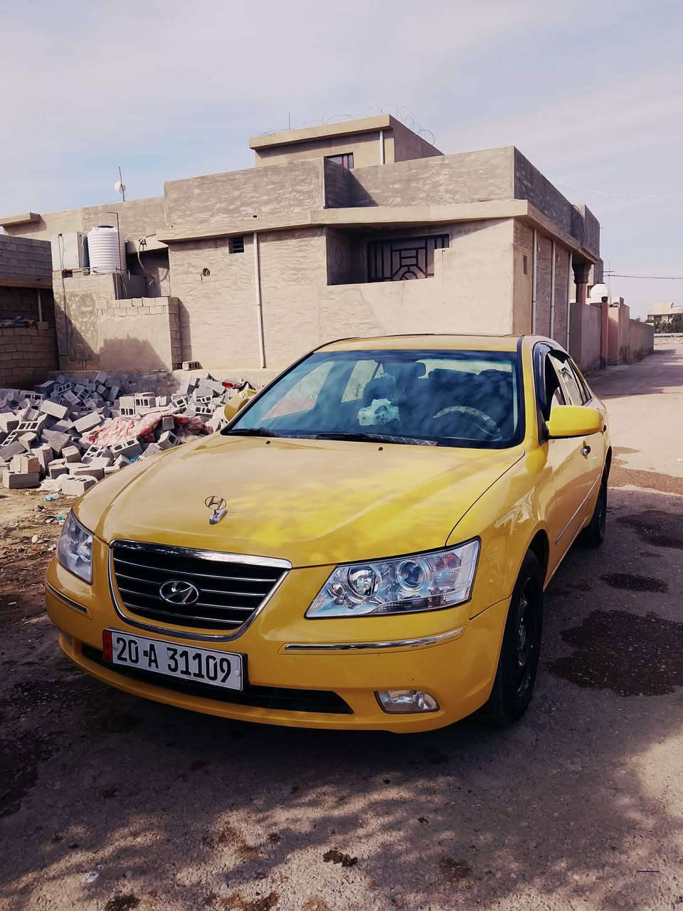 سلام عليكم سوناتا موديل ٢٠٠٨فول موصفات جاهزهً كبل لشقل سياره جديده محدثه ٢٠٠١٠ سعره 105 وبيه مجال بيه بخشم الجاملق شويه***********
