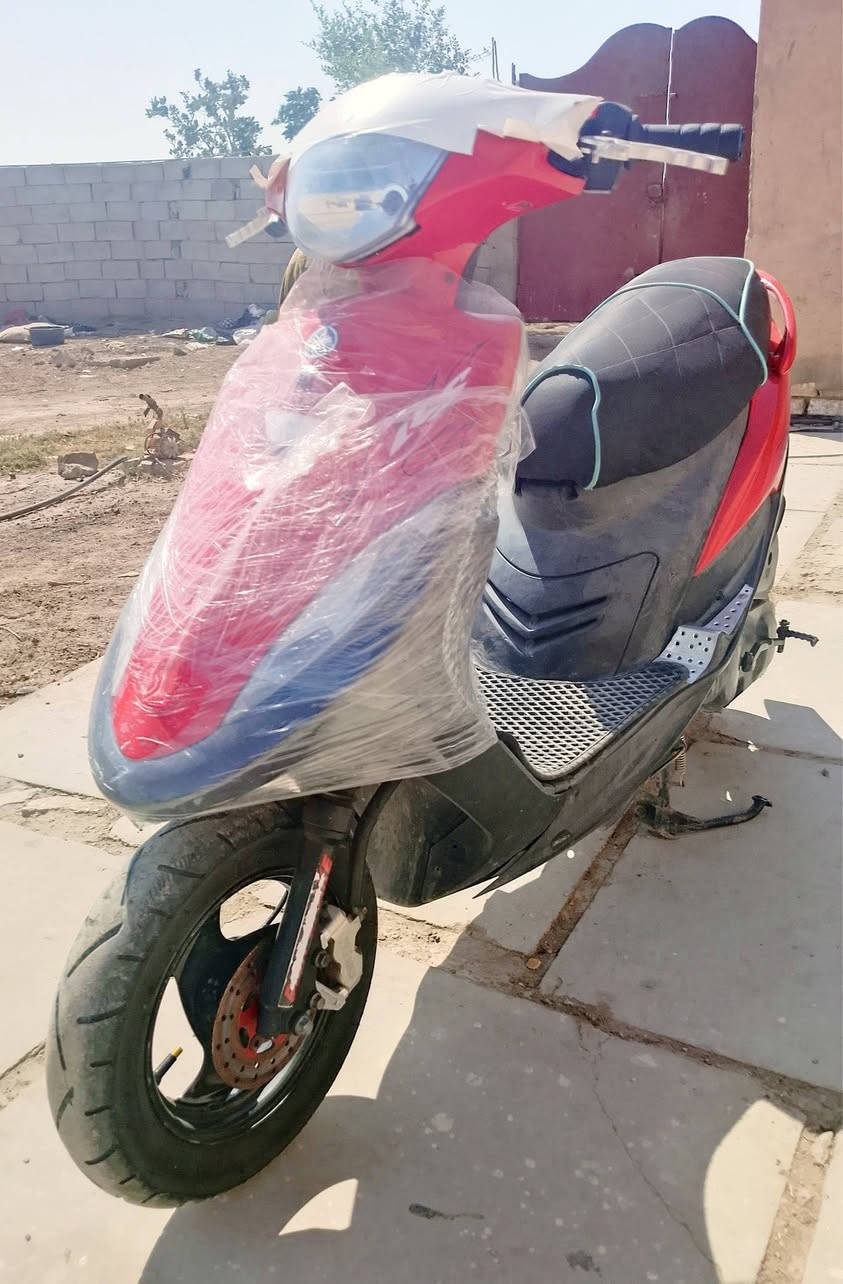ماكس عدله للبيع دراجه نضيفه بوشه 49 اشاير لايت كهربائياتها كلها  شغاله نهضتها حلو بسعر850 بيها مجال الخاص مقفول للتواصل على هاذا الرقم ***********

