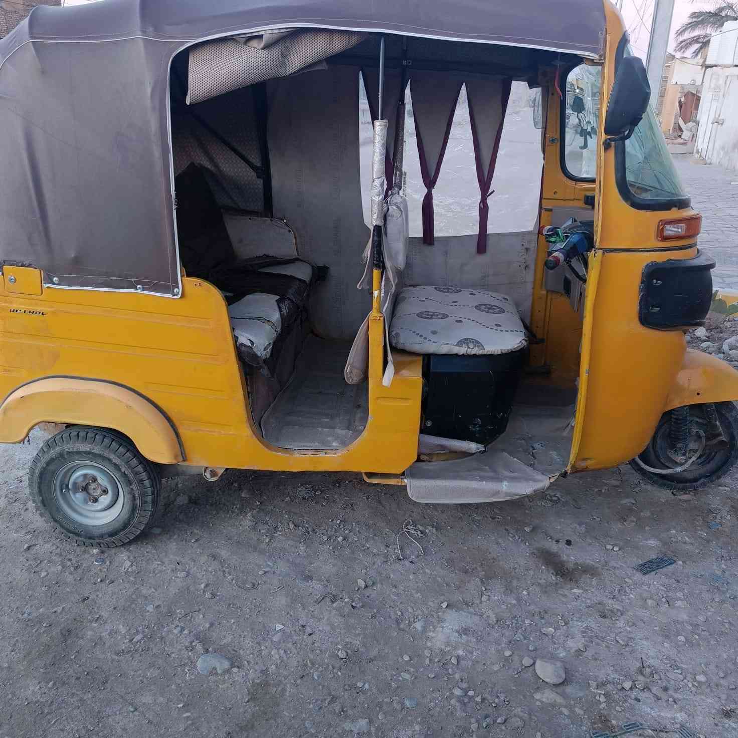 تكتك باجاج للبيع اوراق مديل 19بشهر ال12تكتك جاهزه كبل للشارع مناقصه اي شي تكتك خير  من الله كله بيه شغال المكان كوت زويرجات 
‏‪***********‬‏
‏‪***********‬‏
