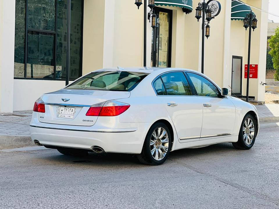 جنسزز مديل 2011 سعر 98 قابل للتفاوض الأستفسار اتصل *********** حادثها جاملغ فقط بدون دواخل وبيها قطعتين كلير اثر تشليع والباقي كفاله عامه فول مواصفات واحد على واحد فتحه سقف تحكم ستيرن شاشه كبيره كامره خلفيه دواره كشنات كهربائي مري قلاب اشاير مري كهربائي داخل بيجي قطعتين تبريد برده خلفيه حساسات امامي وخلفي مكينه سته 6️⃣ سلندر مكينه وكير مكفولات حداديه جديده تخم تاير رقم بغداد مشروع وطني سنويه ل 29 مكان سياره كربلاء
