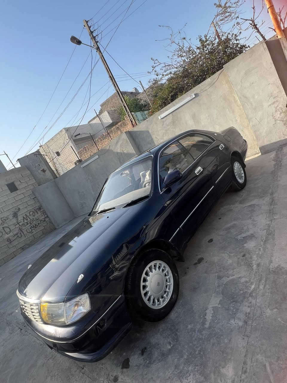 سلام عليكم للبيع بطه م فصل مديل٩٥ مكفول من الكصه واضربه محرك ونجي ٦سلندر ديلكو
كير ومحرك شرط 

صدر مظبوط 

تخم تاير جديد 

تبريد ثلج ❄️ 

كهربائي كله شغاله 

منظومه زنون علي ناصي اصفر شمسي 

سعر ٥٠ بيه مجال 

مكان السياره 

سامره 

ستفسار ***********
