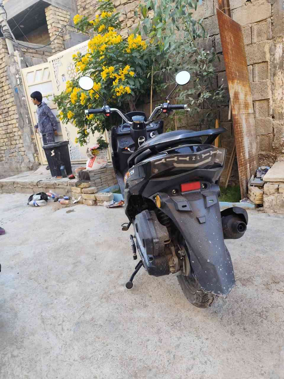 سلام عليكم xmax صيني  مكان حي اور
رقم ***********

رقم ثاني ***********

سعر 750

مكينه 150

جديده لوك 

تشغيل بصمه وسويج 

حساسات

صفاره انذار 

شاحنه يوسبي

مكان سماعه بيها

اشاير لد

مماشيه قليل 

بانزين محسن  اي خلل ما بيها  

خير من الله
