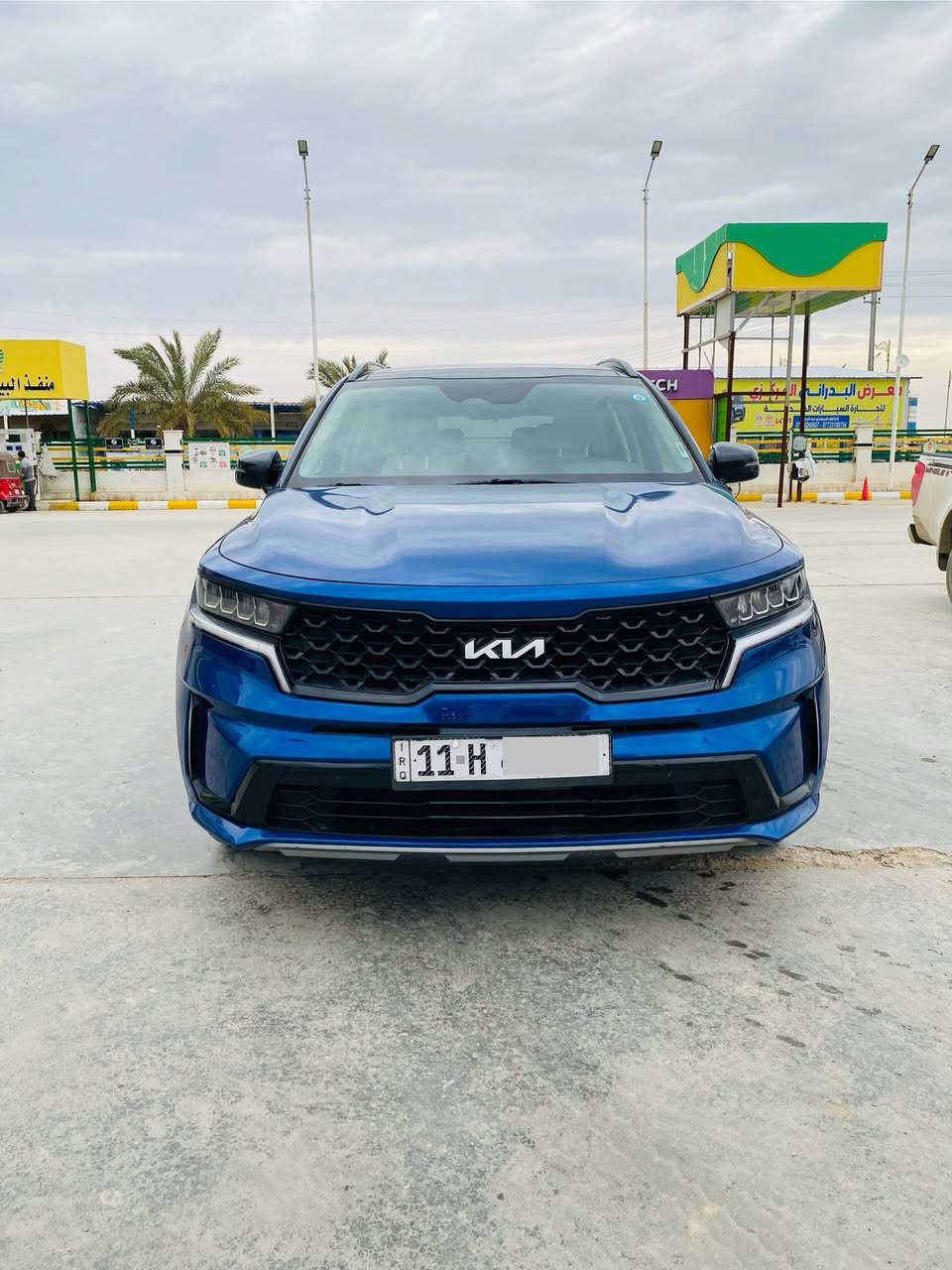 السلام عليكم للبيع فقط سورنتو وارد امريكي موديل 2023 سبع راكب 
محرك 2500cc
مواصفات 
تشغيل عن بعد
فتحه سقف 
بصمه تشغيل 
سبع راكب
بصمه ابواب 
كامره خلفيه 
مانع انزلاق 
تحديد مسار 
مانع تصادم 
مكابح طوارئ تلقائي 
تحذير نقطه العمياء 
نظام تحذير عند المغادرة
رادارات محيطية 
داخل لونين 
التفاصيل كلها بالمنشور سياره جديده وحادثها كلش بسيط تعتبر كلين هيج ضربه فقط الايرباك مال الستيرن طاك 
مرقمه بغداد ماشيه 53
سعرها 230 
للاستفسار الاتصال 

***********
