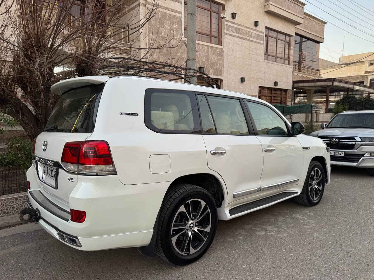 وةنةوشة موديل 2012فول مواصفات GXRكامل كراوة بة 2021دةري و ژوريي سيارةكةي زور توندو تول و بي مةسرةفة هةموو شتيكي نوية  تازة كامل  سيرفزي بو كراوة گير مةكينة بةشةرت چركةي تيدانية وة نةكراوةتةوة  بةشرت  227هةزاو كم رويشتية سيارةكة سبوغ عامة پشت و پيش كةبس ئيرباگ بةشةرت نةتةقية سيارةكة وةك ئةوة واية هيجي نةبي  
سعر:-265$
ژ.م:-*********** أربيل, العراق
