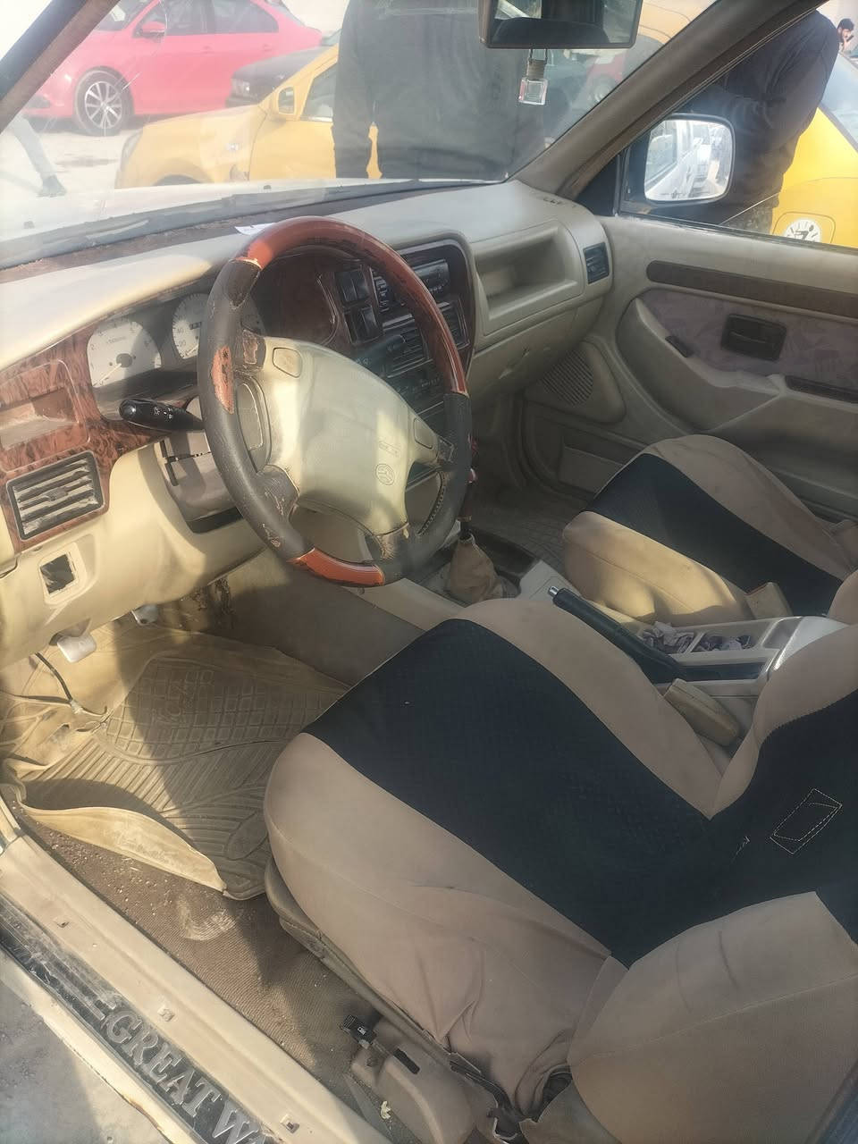 السلام عليكم سياره سوبر دير موديل 2006 الجمعيه الفلاحيه منفيس ضايع مطلع كتاب فقدان بيها السياره مال شغل السعر 18 وبيها مجال بسيط حك الجيه العنوان كركوك حي العسكري شارع 20 للتواصل ***********
