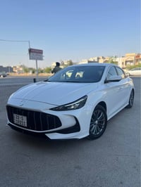 ام جي • ٢٠٢٥ • ٤ كاميرات