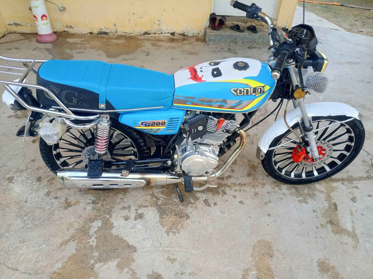 سلام عليكم دراجه محرك 200 دراجه خير من الله أوراق كامله كهربائيات كامله دراجه أي نقص مابيها دراجه مال جناي امفوله عليه خير حبايه ال يحب ياخذها بي خير ويدلل خاص موجود أو إل يحب يستفسر *********** مكاني ديالى كنعان رجائا إل ميشتري لا يدوخني
