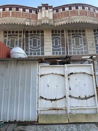 مشتمل للبيع منطقة الشعب سوك شلال قرب المضمد وصفي مساحة 50م للاستفسار ‭...