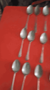 خواشيك نحاس صناعة انكليزية العدد 2سيت 24قطعة السعر 25الف يوجد توصيل ***********سيد س
